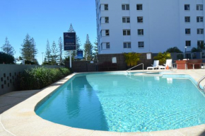 Отель Broadbeach Pacific Resort  Серферс-Парадайс